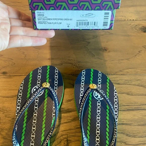 New Tory Burch Navy Sea Gemeni Rope Spring Green Flip Flops Size 6 Style 38959 - Picture 9 of 9